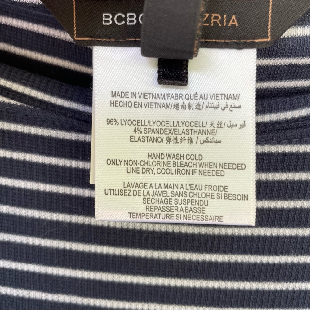 BCBG Maxazria - Picture 4 of 4